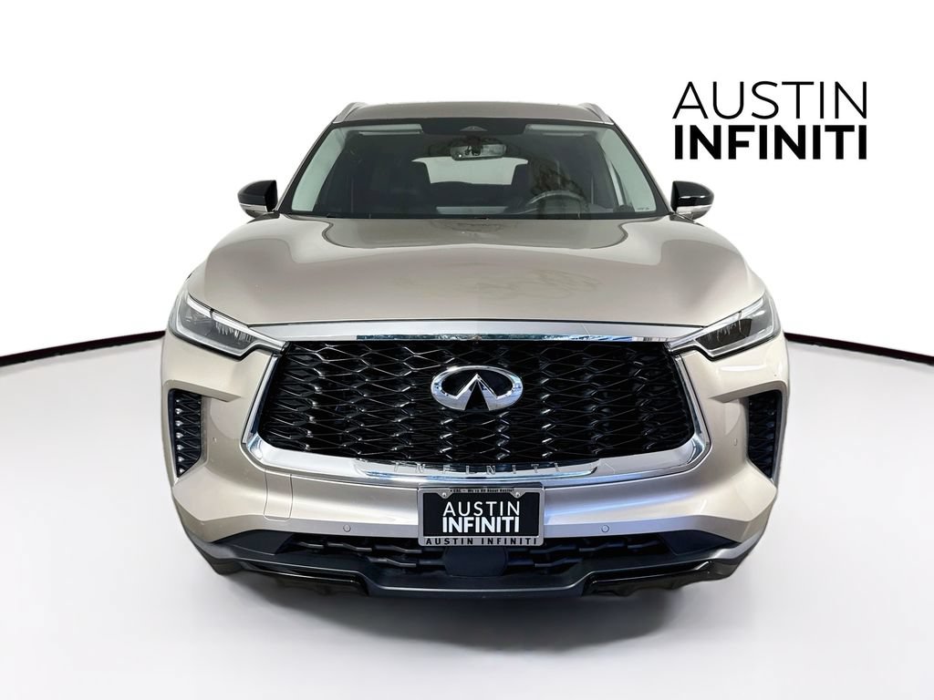 Certified 2023 INFINITI QX60 Luxe AWD/4WD image 4