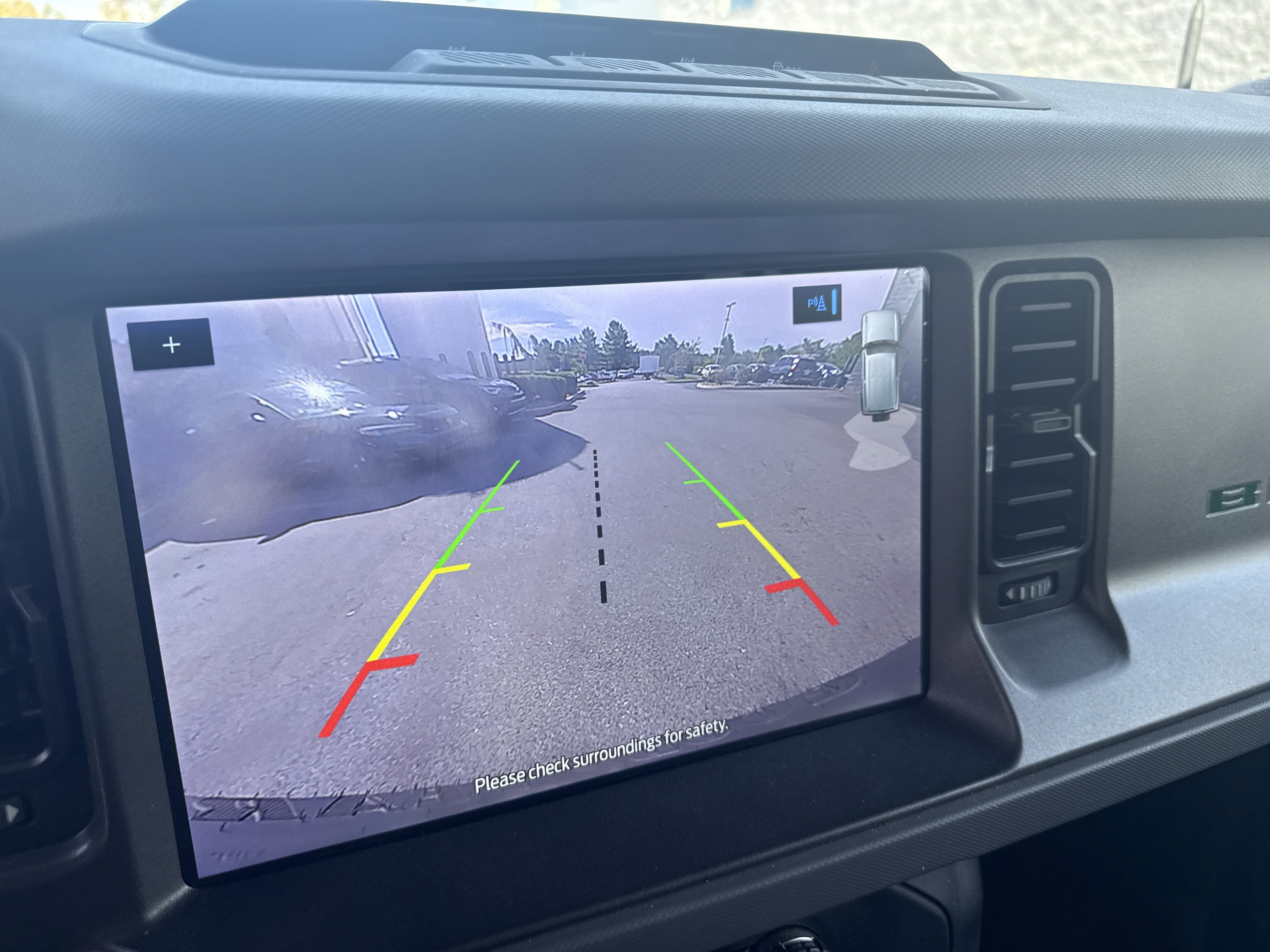 Used 2024 Ford Bronco Everglades image 5