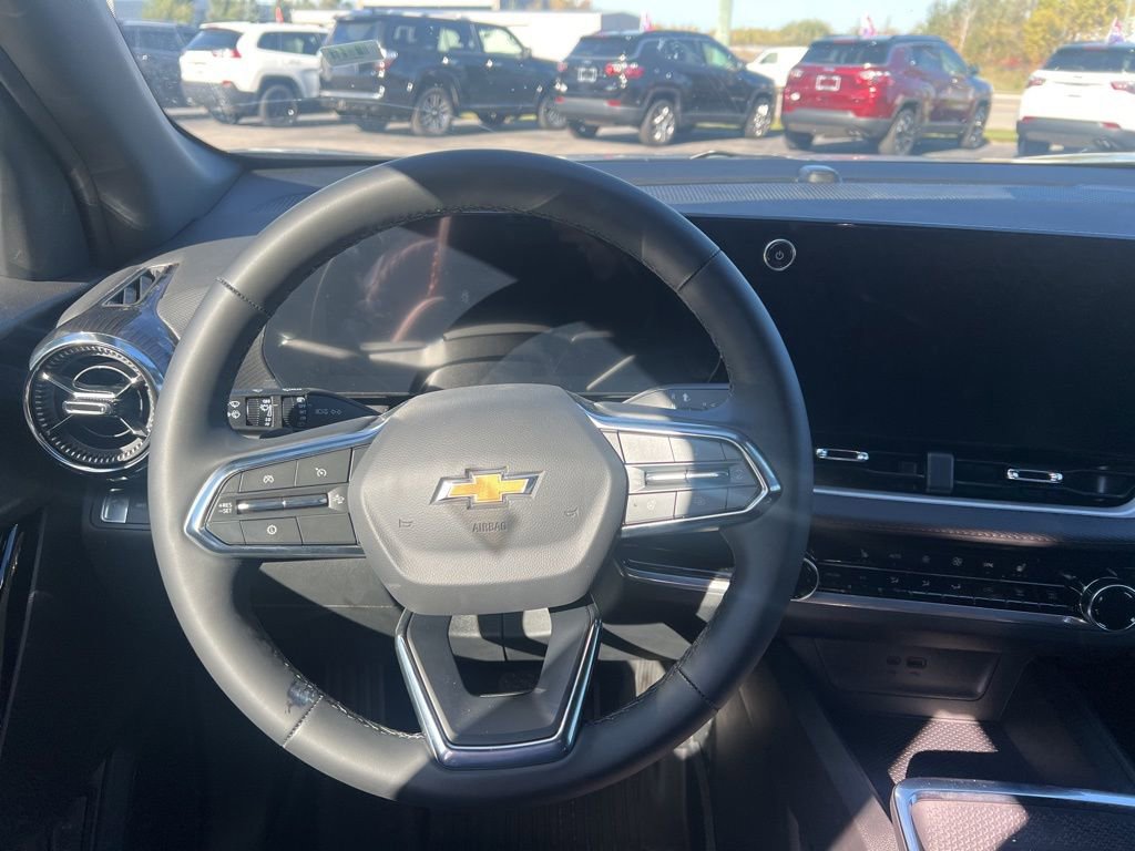 New 2026 Chevrolet Equinox LT w/ Convenience Package II image 20