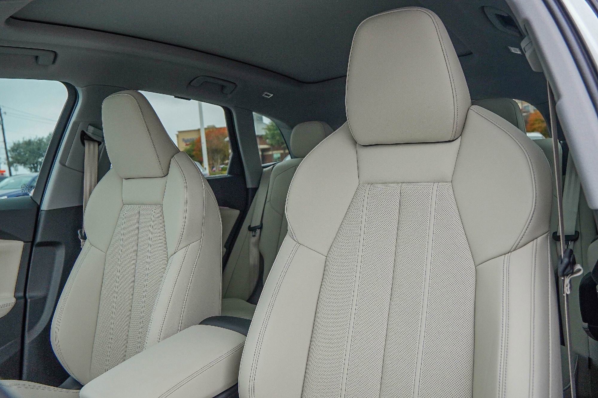 New 2025 Audi Q5 Premium Plus image 9