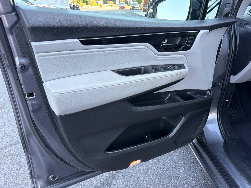 Used 2024 Honda Odyssey Elite image 10