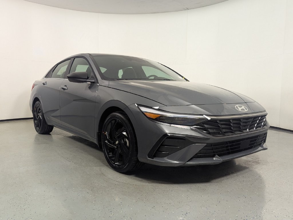 New 2026 Hyundai Elantra SEL Sport Premium