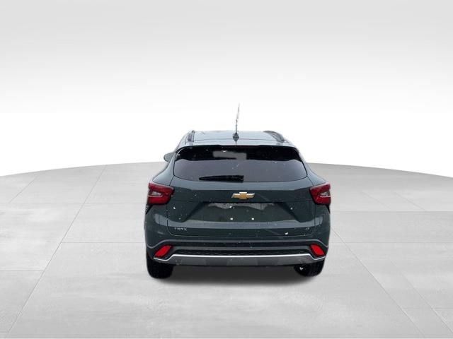 Certified 2025 Chevrolet Trax LT w/ LT Convenience Package image 4