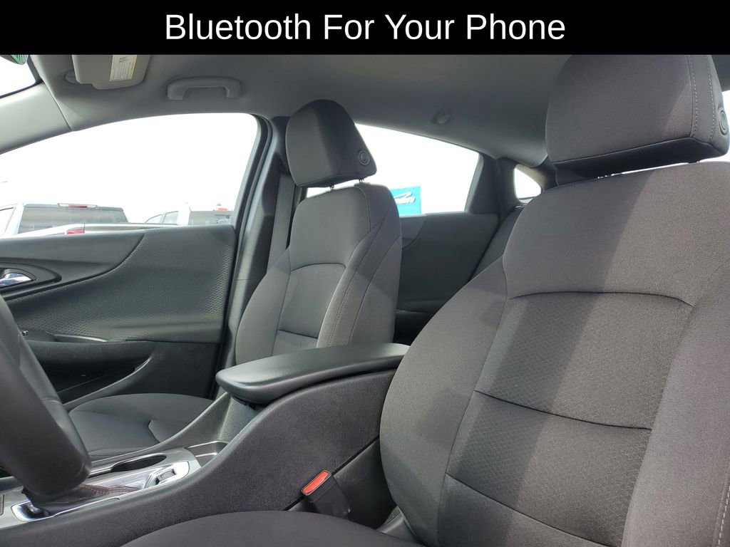 Used 2023 Chevrolet Malibu RS w/ Driver Confidence Package image 6