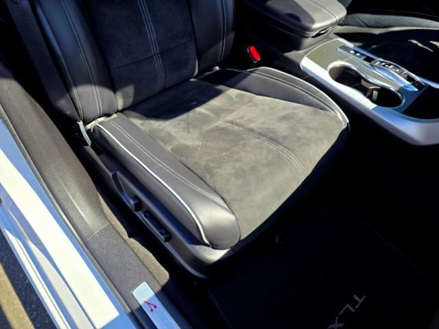Used 2020 Acura TLX w/ A-SPEC Package FWD image 34