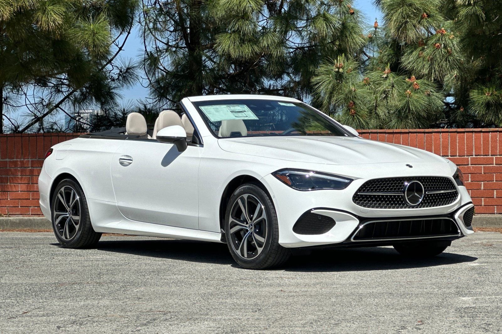 New 2026 Mercedes-Benz CLE 300 4MATIC Cabriolet image 2