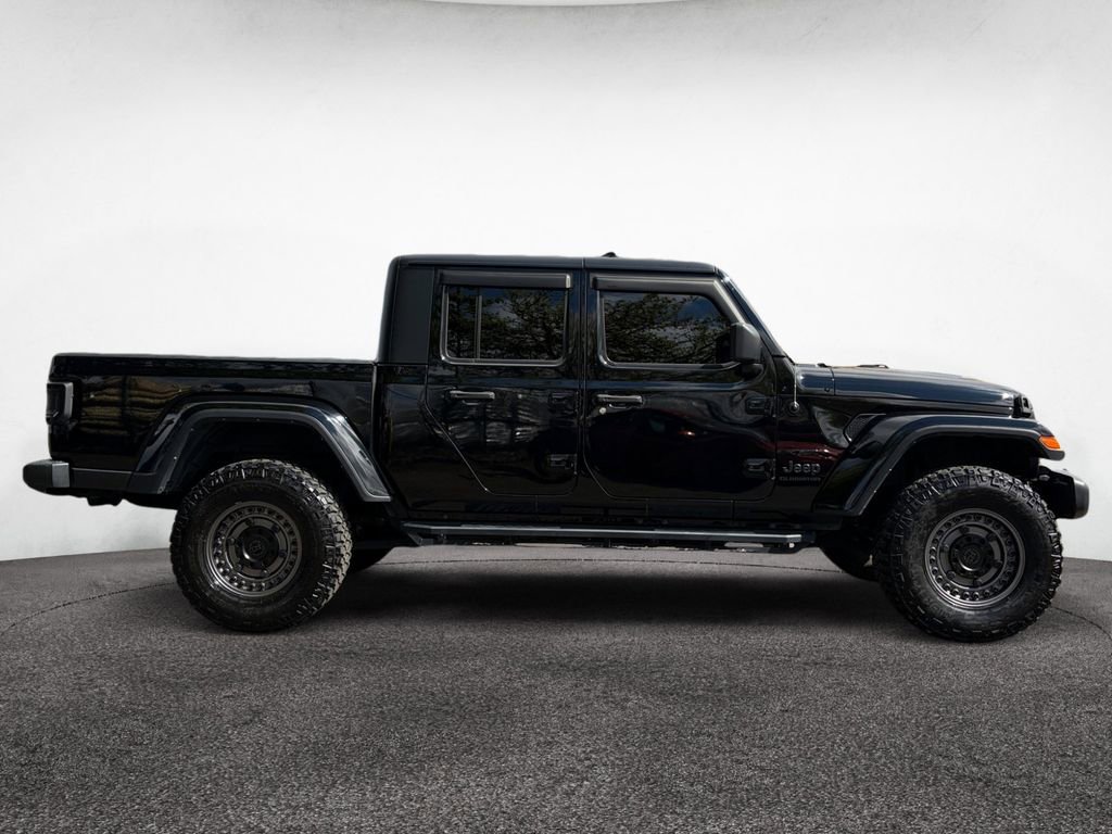Used 2022 Jeep Gladiator Sport image 6