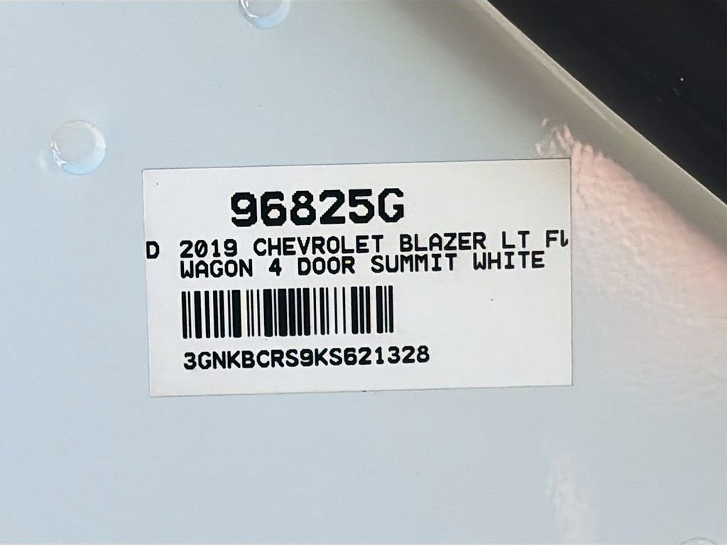 Used 2019 Chevrolet Blazer LT FWD image 32