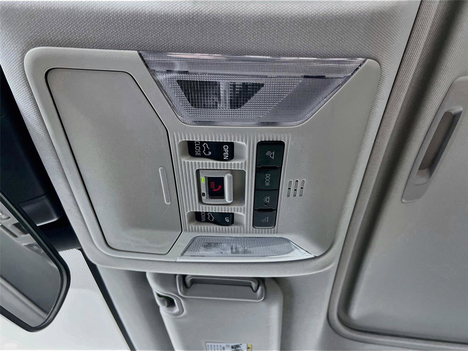 Used 2024 Toyota RAV4 XLE w/ Convenience Package AWD/4WD image 13