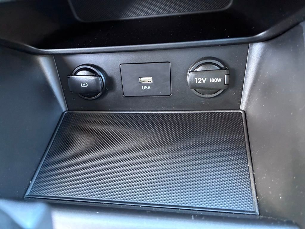 Used 2023 Hyundai Kona SEL w/ Cargo Package AWD/4WD image 32