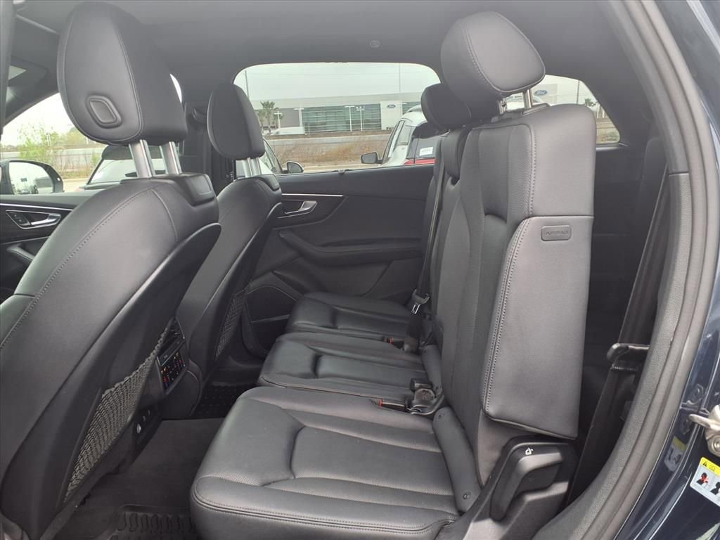 Used 2023 Audi Q7 2.0T Premium Plus image 17