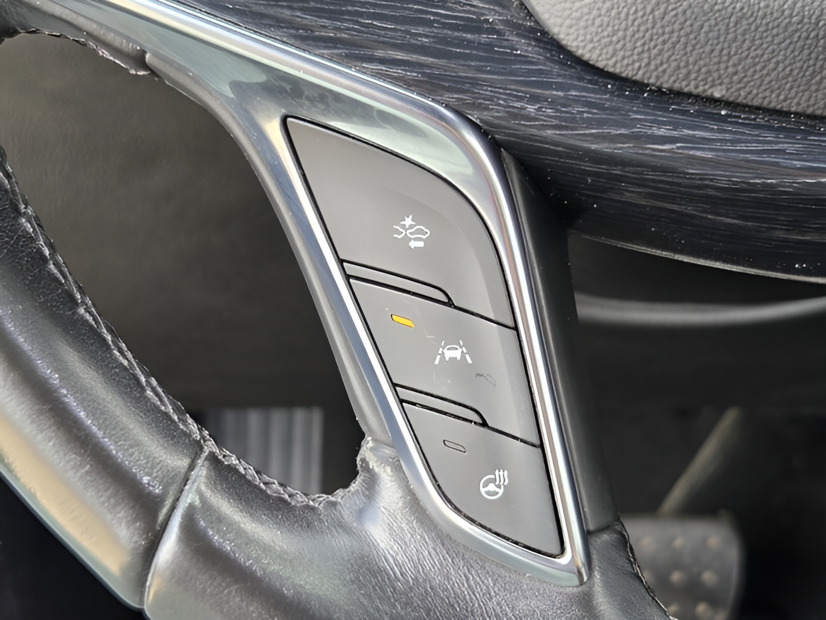 Used 2020 Cadillac XT5 Premium Luxury AWD/4WD image 35