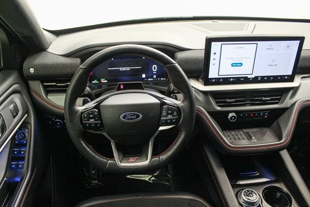 Used 2025 Ford Explorer ST AWD/4WD image 17