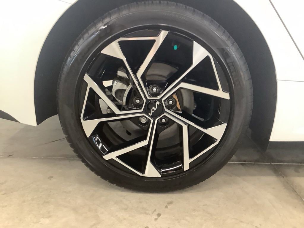 Certified 2025 Kia K5 EX FWD image 30