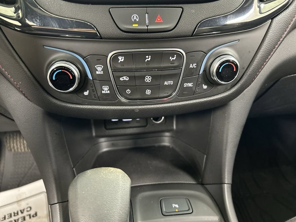 Certified 2024 Chevrolet Equinox RS w/ LPO, Floor Liner Package FWD image 16