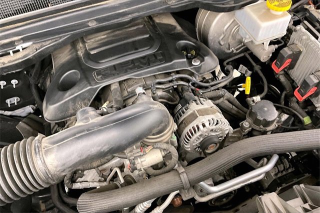 Used 2019 RAM 1500 Big Horn image 29