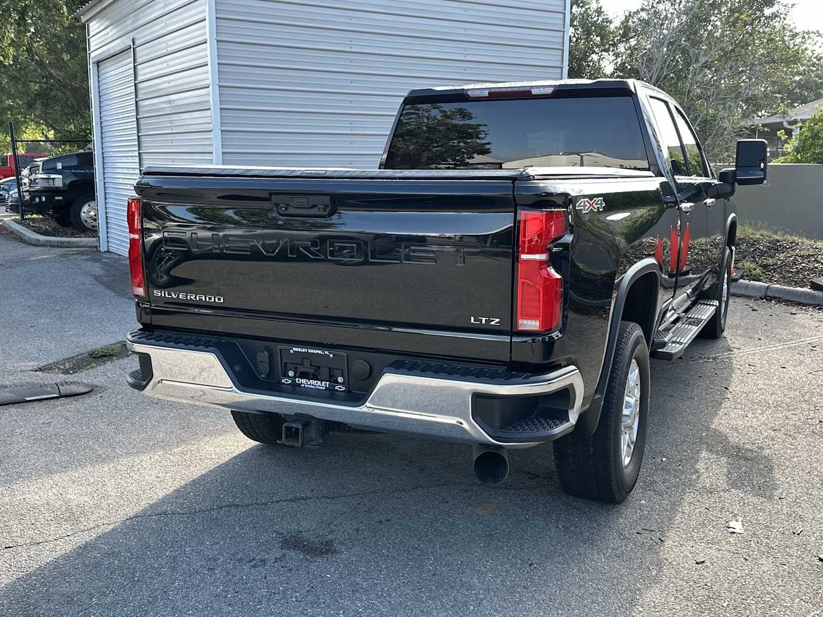 Used 2024 Chevrolet Silverado 2500 LTZ w/ LTZ Convenience Package AWD/4WD image 6