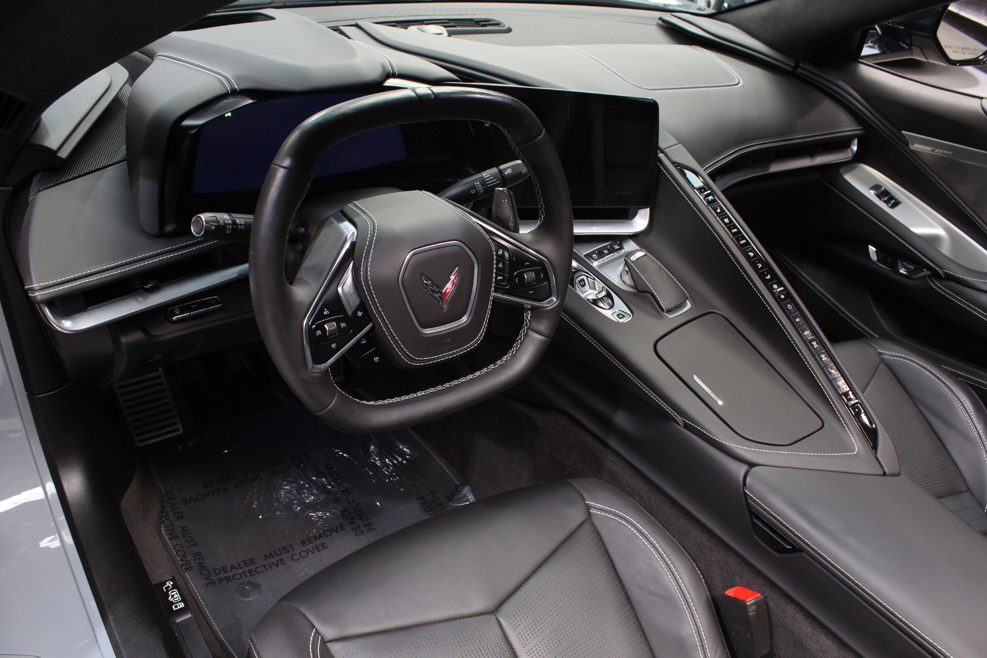 Used 2024 Chevrolet Corvette Stingray Premium Conv w/ Z51 Performance Package RWD image 36