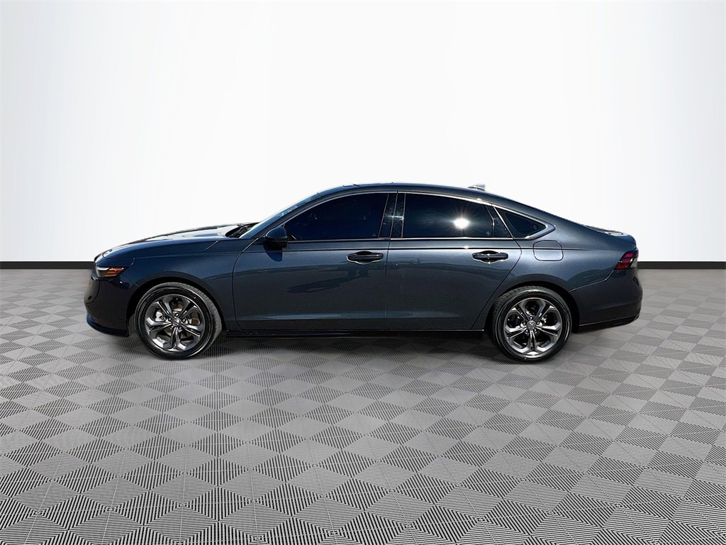 Used 2023 Honda Accord EX-L image 4