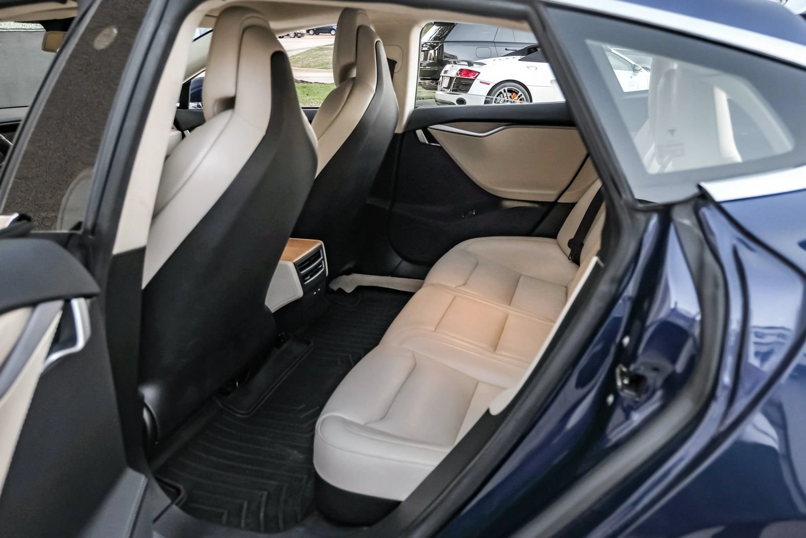 Used 2018 Tesla Model S 75D AWD/4WD image 30