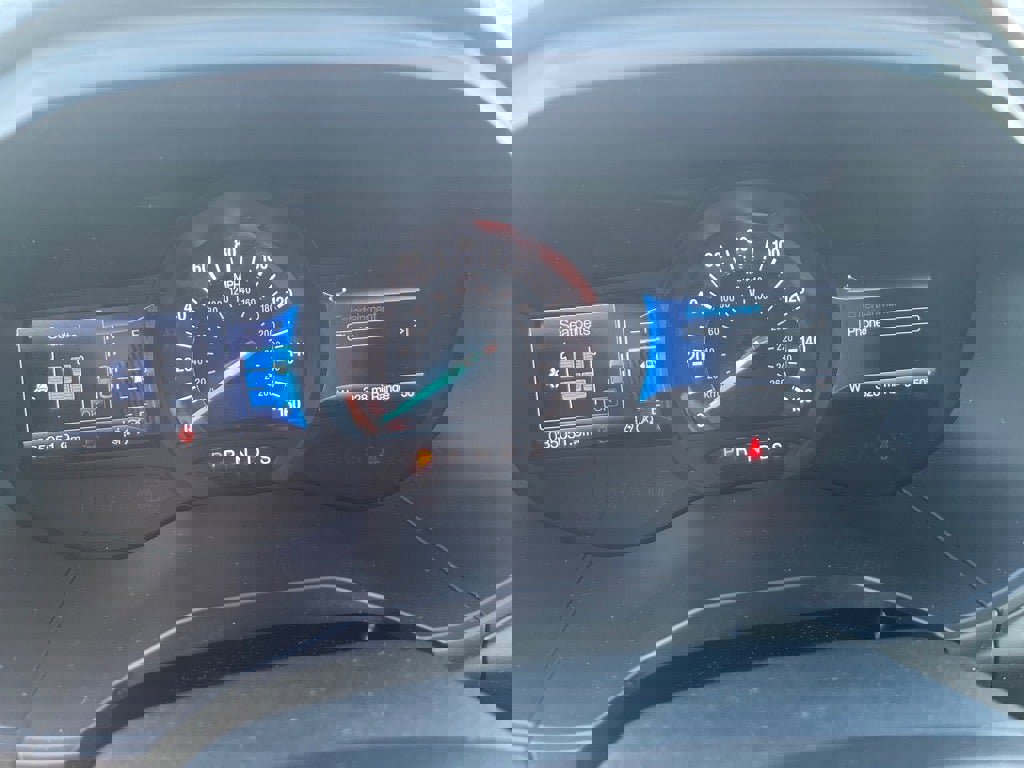 Used 2024 Ford Edge SEL image 11