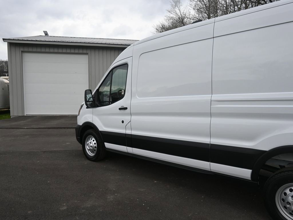 New 2026 Ford Transit 250 148 Medium Roof Extended AWD image 8