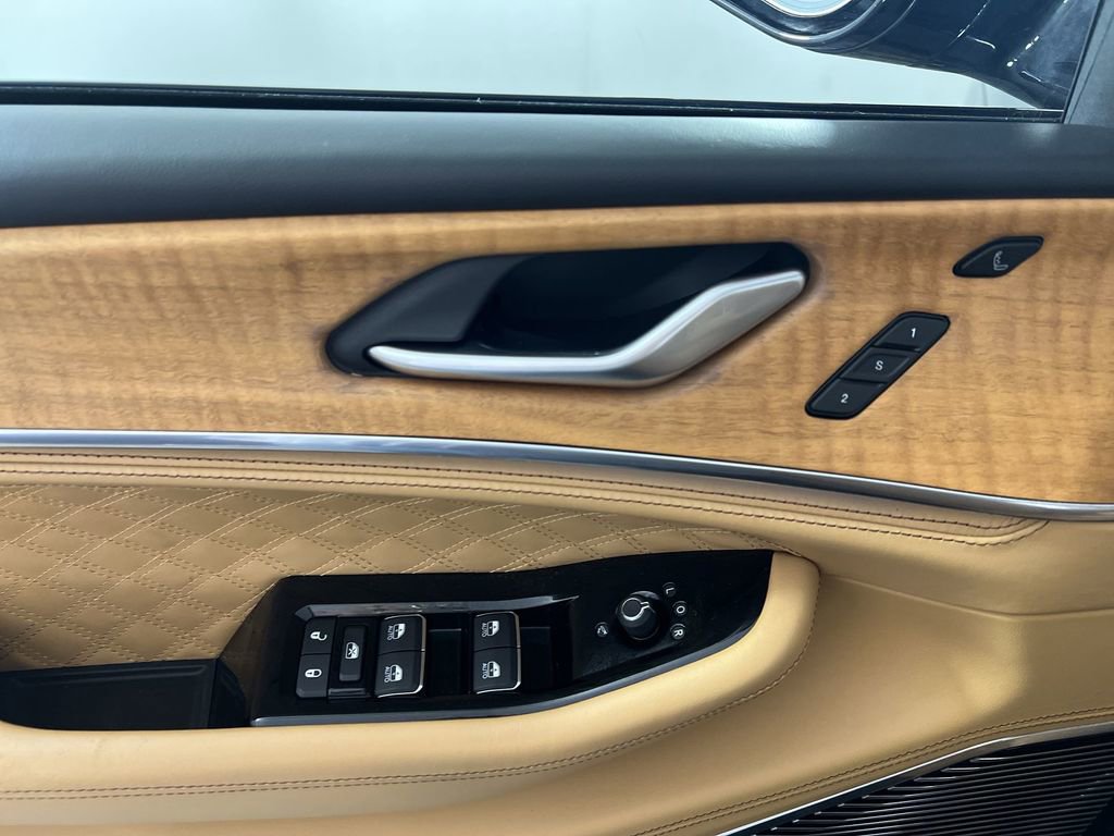 Used 2022 Jeep Grand Cherokee Summit image 24