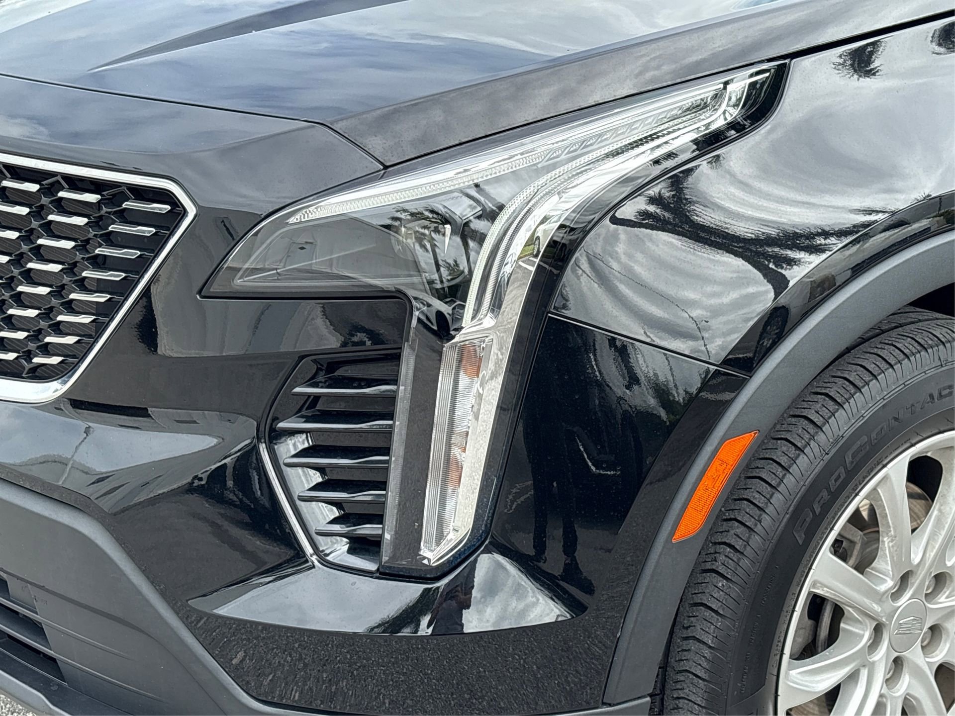 Certified 2023 Cadillac XT4 Luxury image 16