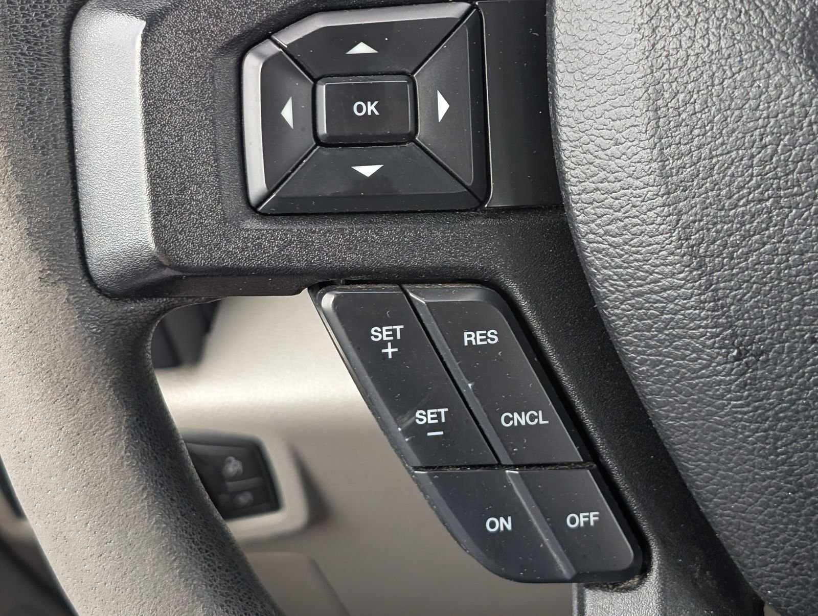 Used 2015 Ford F150 XL w/ Equipment Group 101A Mid RWD image 20