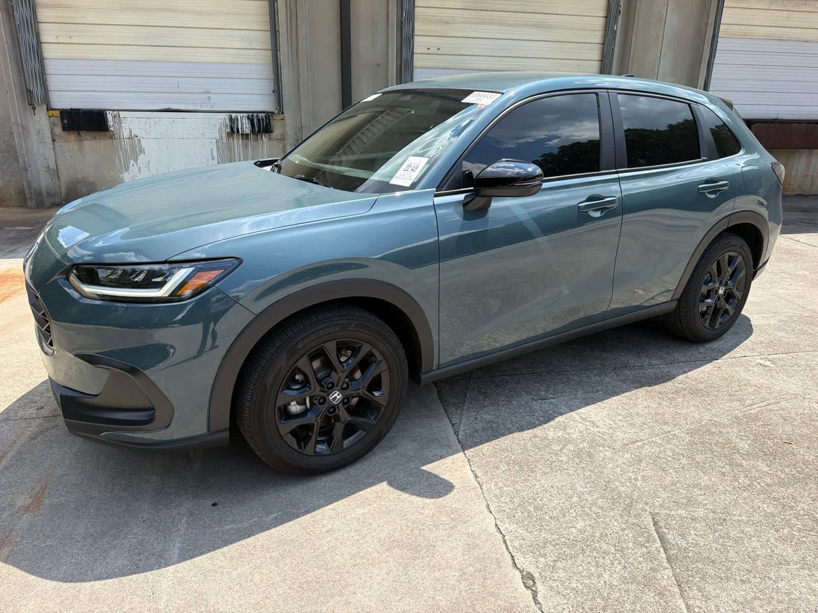 Certified 2025 Honda HR-V Sport image 5