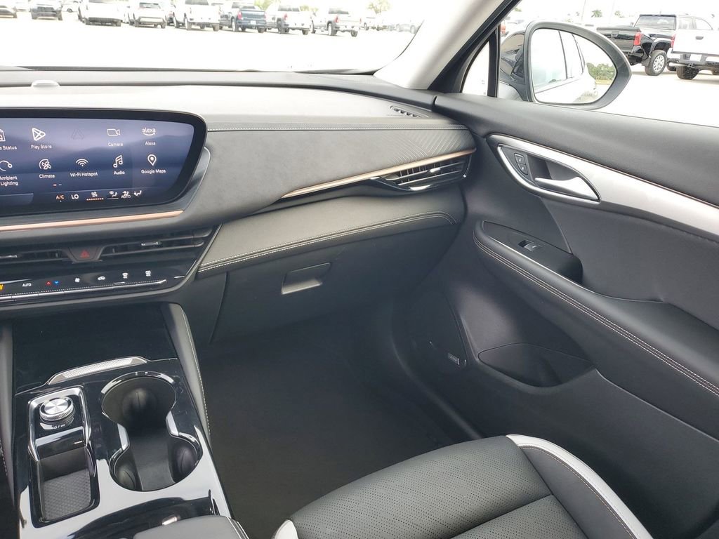 Used 2025 Buick Envision Sport Touring image 11