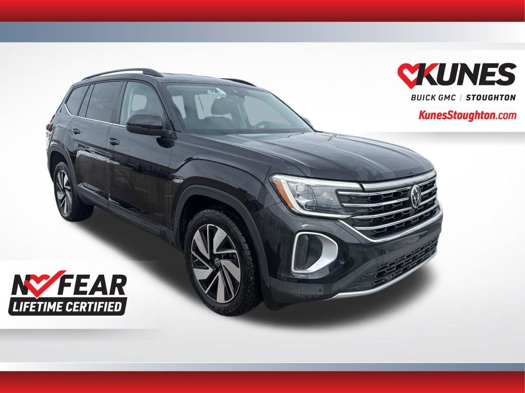 Used 2025 Volkswagen Atlas SE image 1