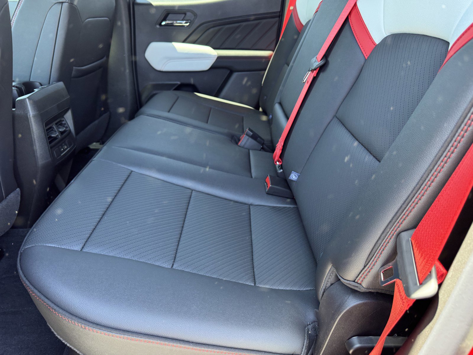 New 2026 GMC Canyon AT4X AWD/4WD image 15
