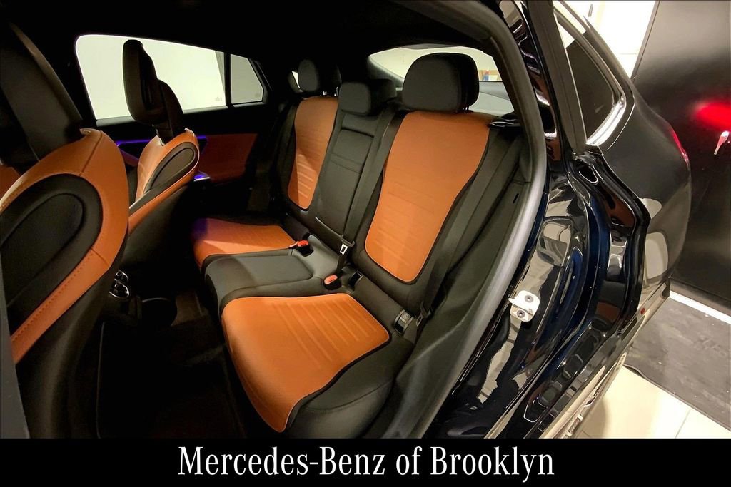 Used 2024 Mercedes-Benz GLC 300 4MATIC image 22