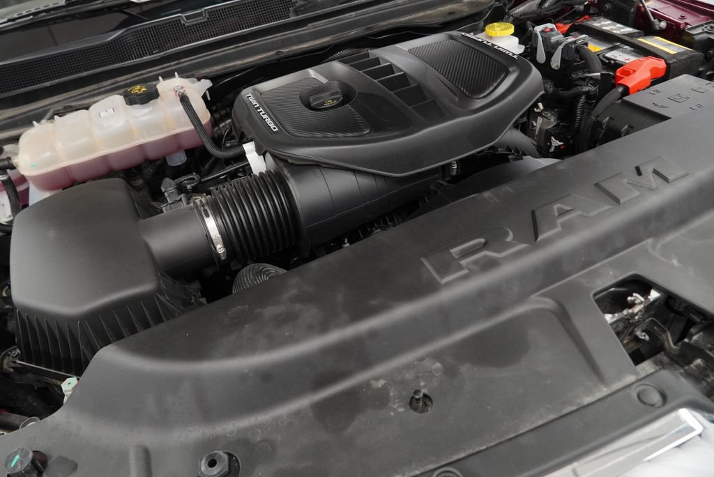 Used 2025 RAM 1500 Limited AWD/4WD image 50