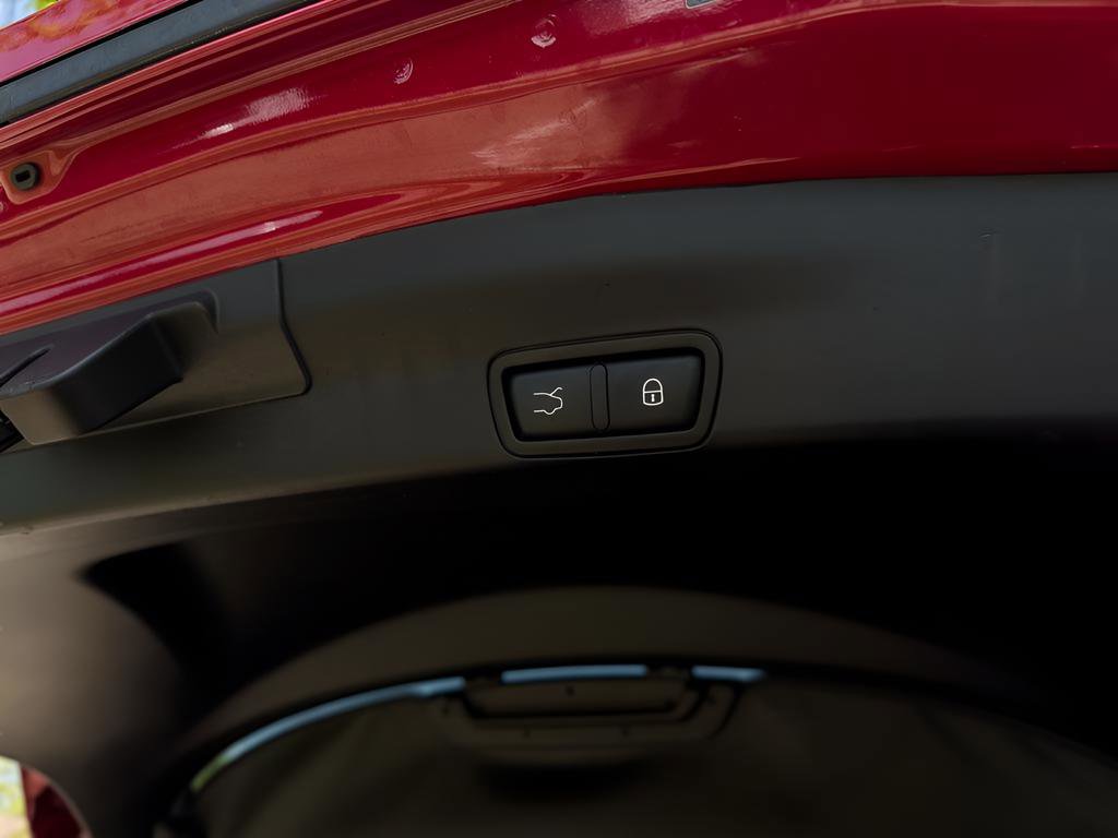 Used 2022 Alfa Romeo Stelvio Veloce image 31