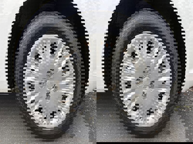 Used 2017 Ford Fiesta S image 15