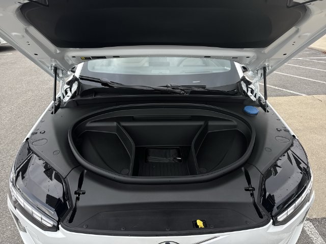 New 2025 Volvo EX90 Plus AWD/4WD image 31