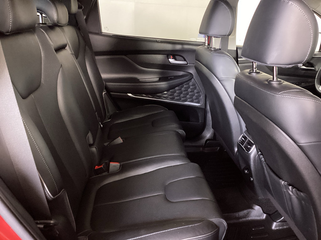 Used 2022 Hyundai Santa Fe SEL w/ Convenience + Premium Package AWD/4WD image 12