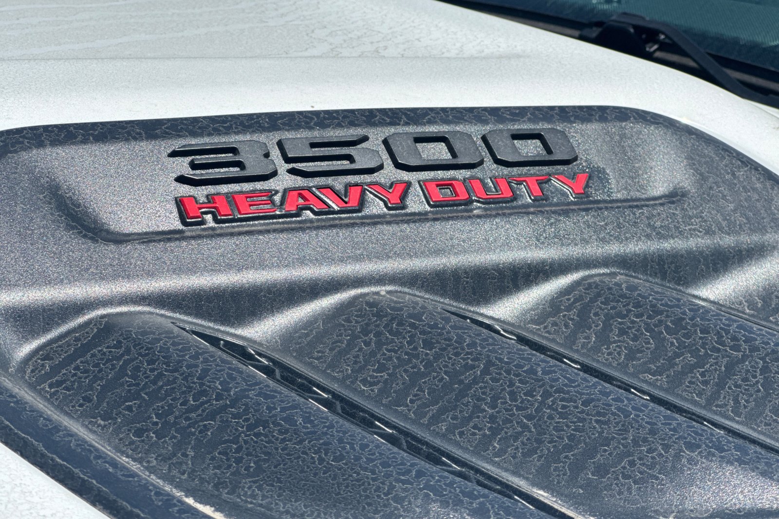 New 2026 RAM 3500 Laramie AWD/4WD image 25