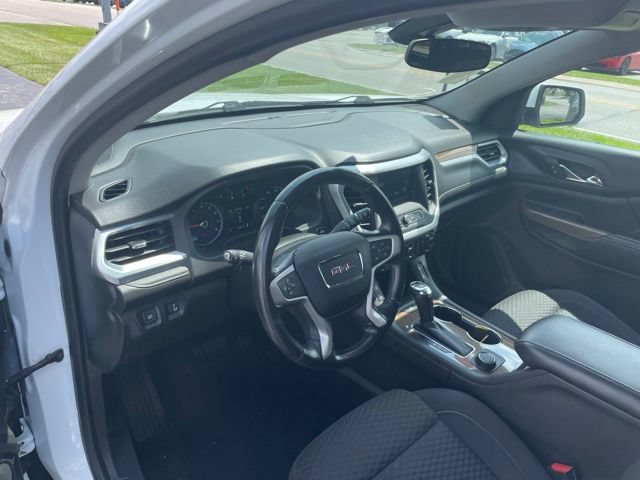 Used 2018 GMC Acadia SLE AWD/4WD image 13