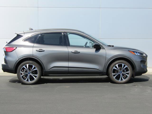 Used 2022 Ford Escape SEL w/ SEL Stealth AWD Package image 5