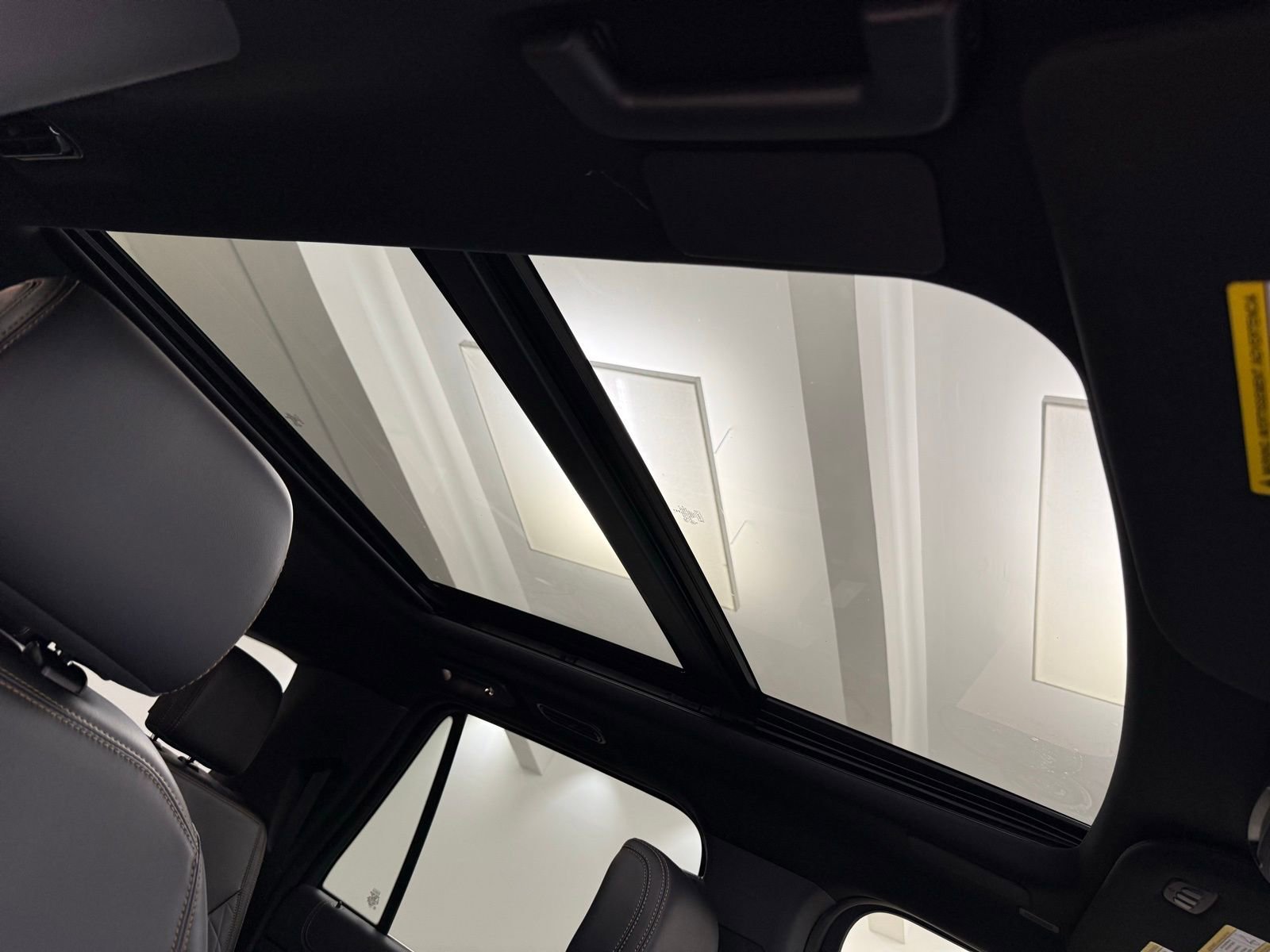 Used 2024 Ford Expedition Max Platinum image 34