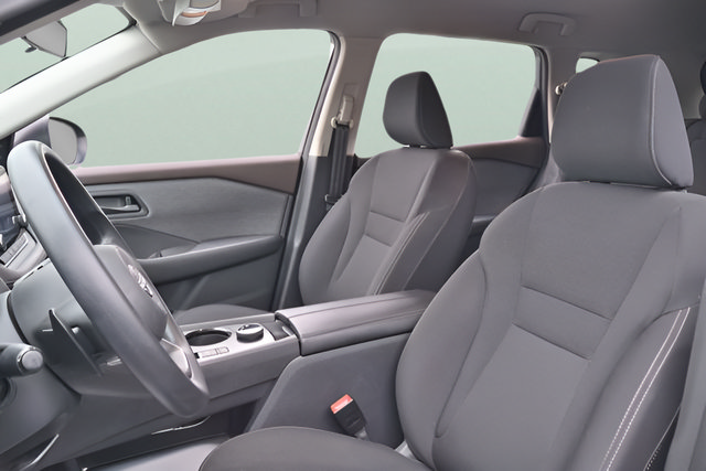 Used 2023 Nissan Rogue S AWD/4WD image 14