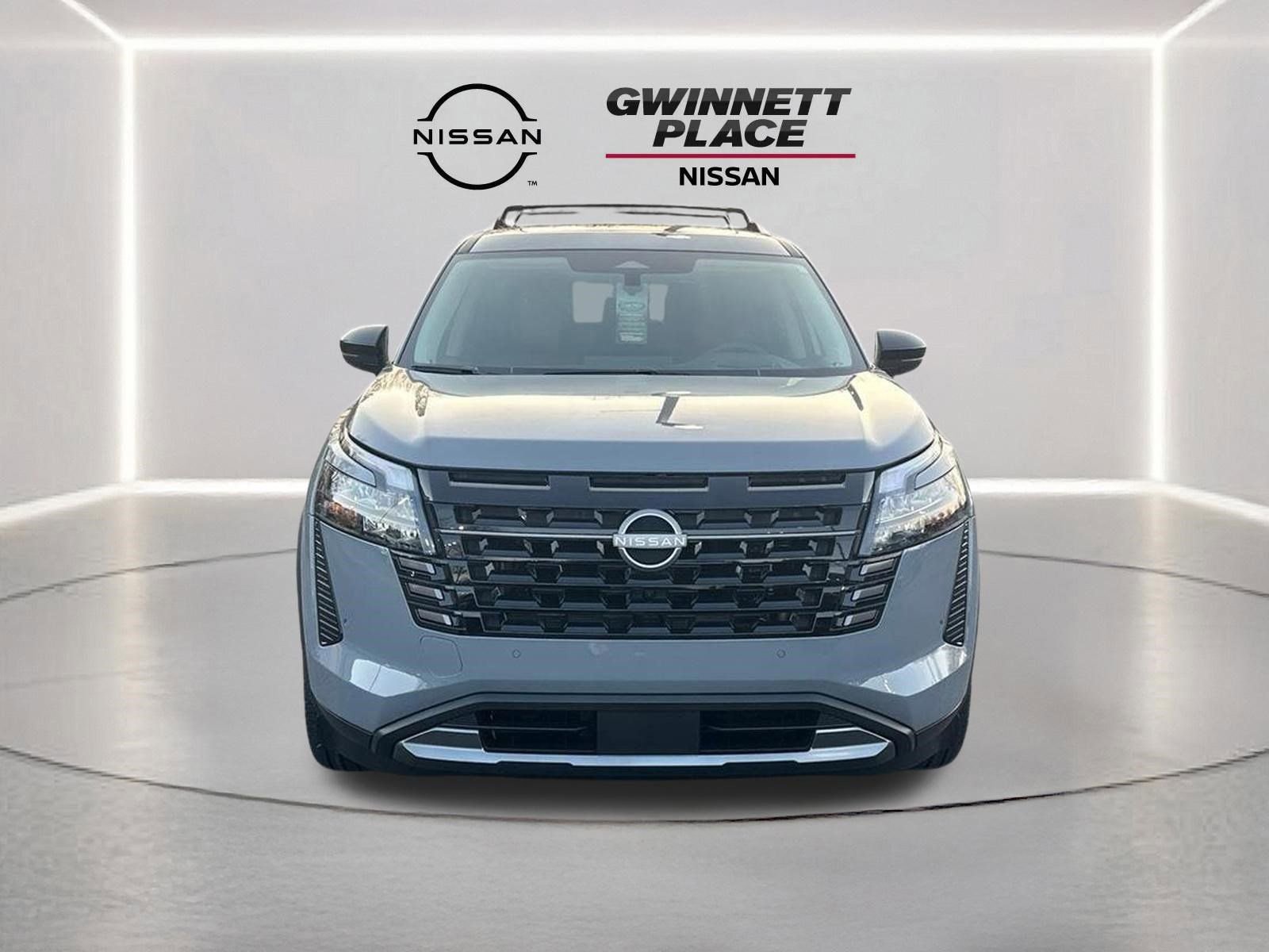 New 2026 Nissan Pathfinder Platinum image 2