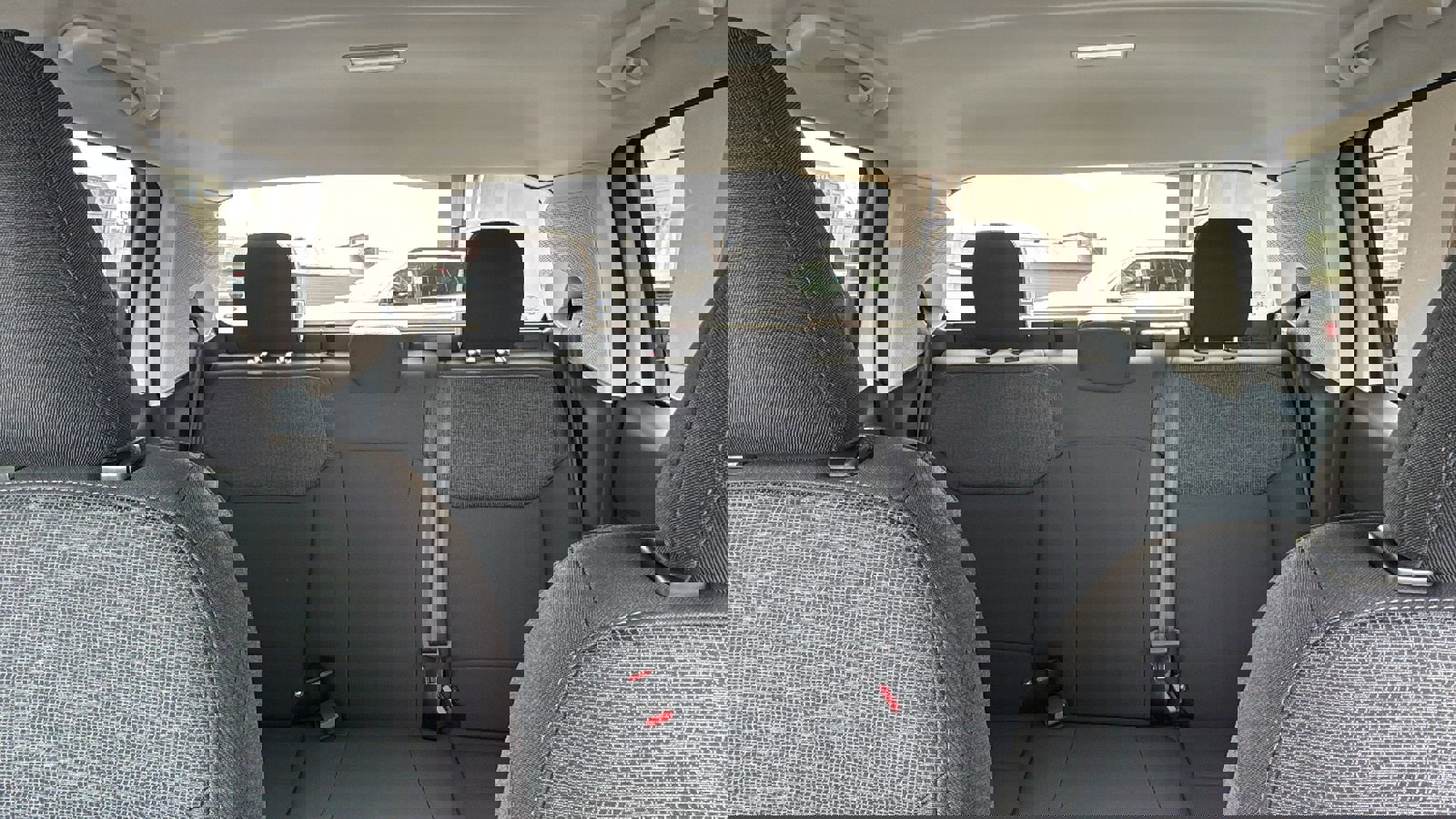 New 2026 Ford Maverick XL image 32