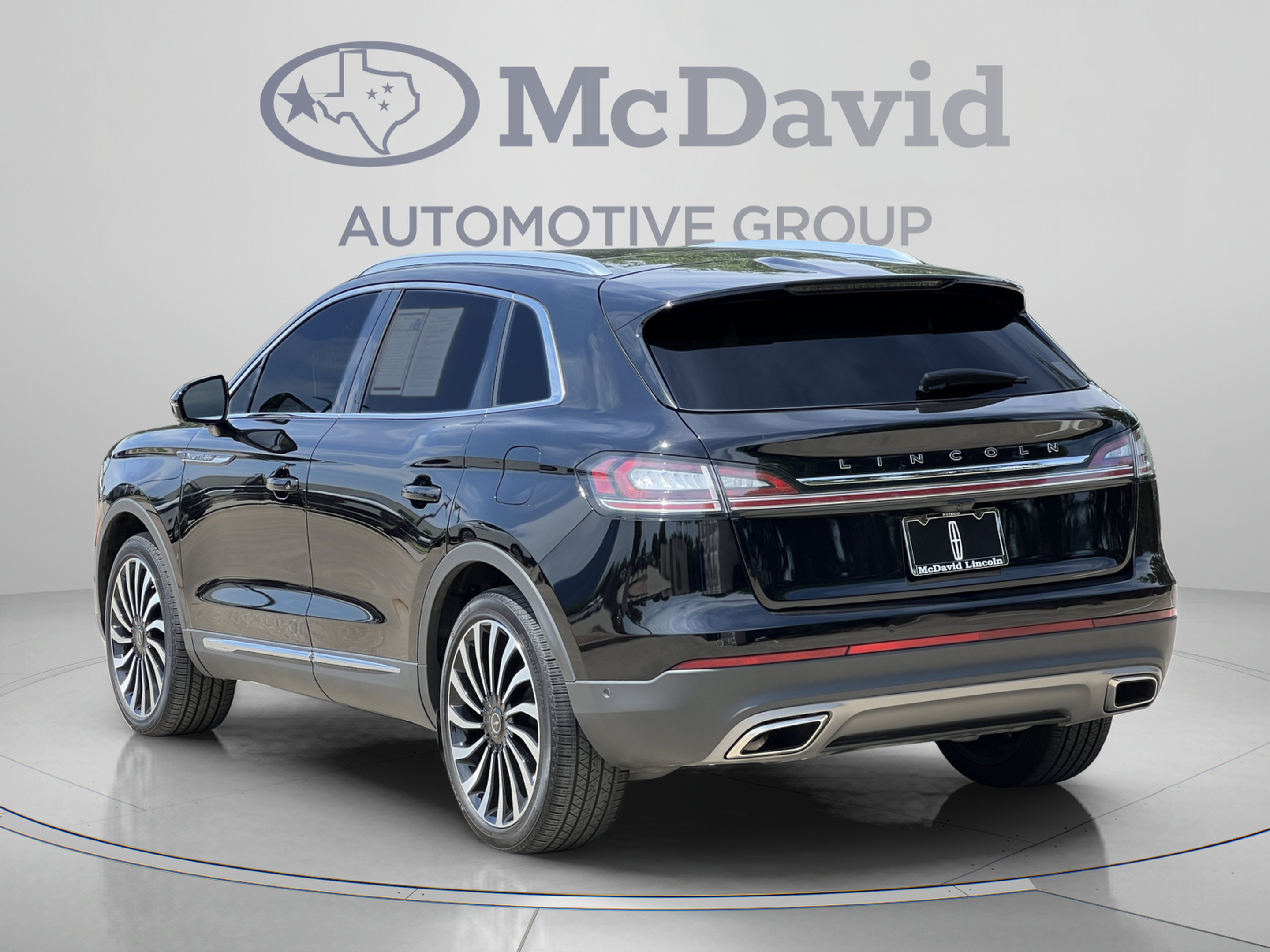 Certified 2023 Lincoln Nautilus Black Label w/ Cargo Utility Package AWD/4WD image 5