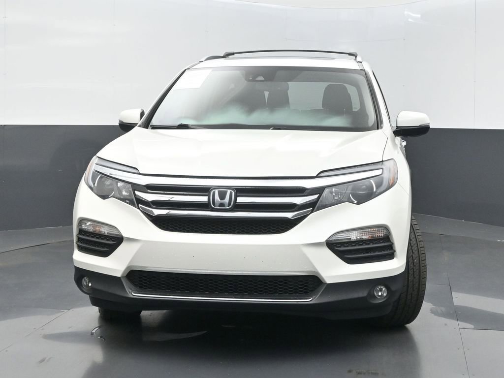 Used 2018 Honda Pilot Elite image 2