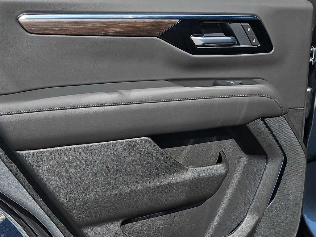 New 2025 Chevrolet Tahoe LS image 15