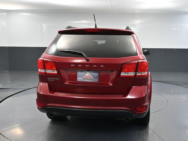 Used 2011 Dodge Journey Mainstreet w/ Safe & Sound Group AWD/4WD image 6